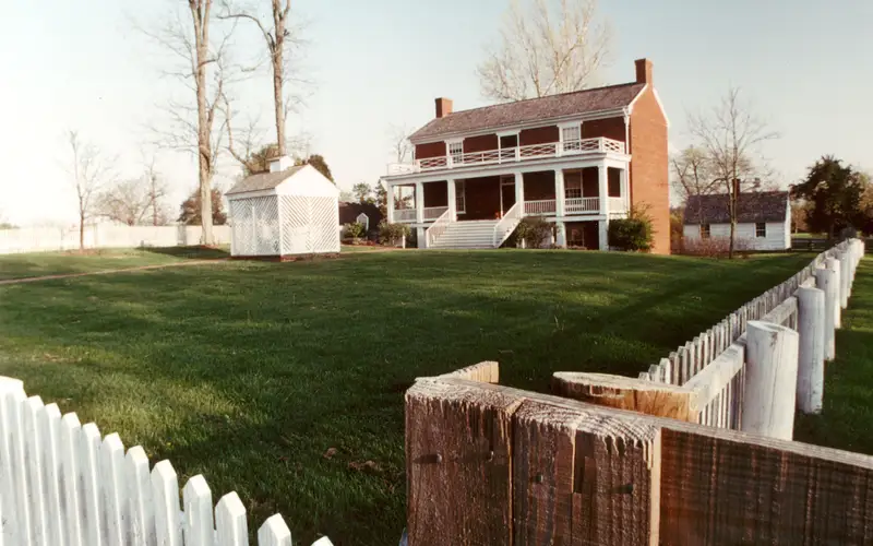 This is the home where Gen. Lee surrendered to Gen. Grant on April 9, 1865