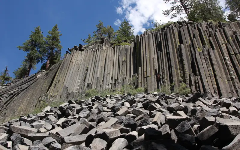 The Devils Postpile basalt formation resembles tall columns.