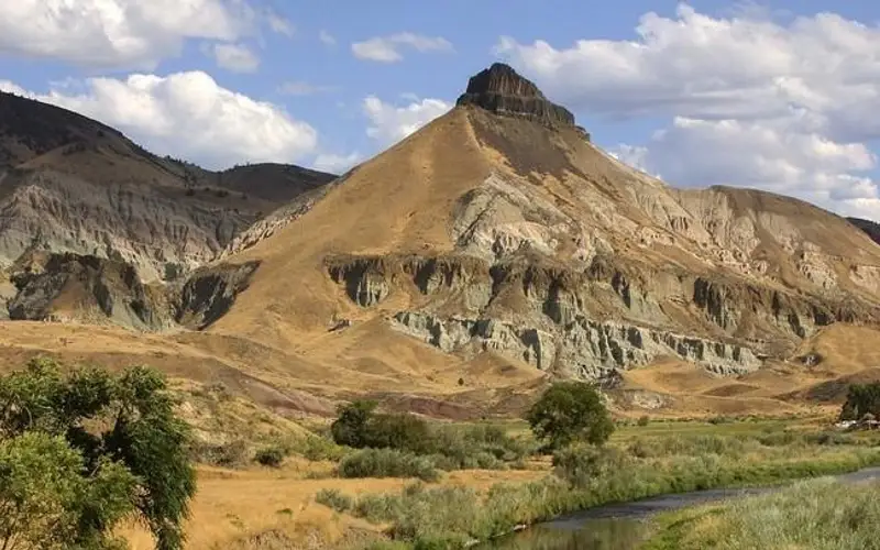 Sheep Rock