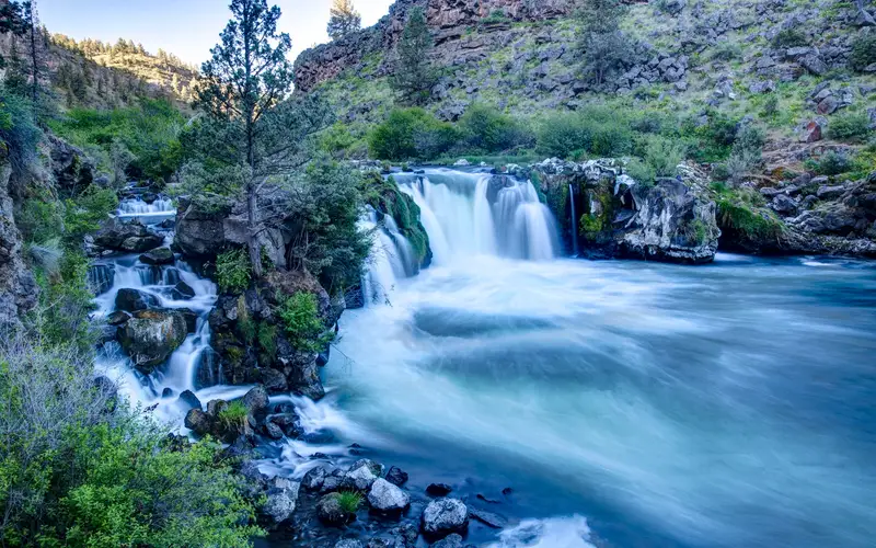 Steelhead Falls on the Deschutes River