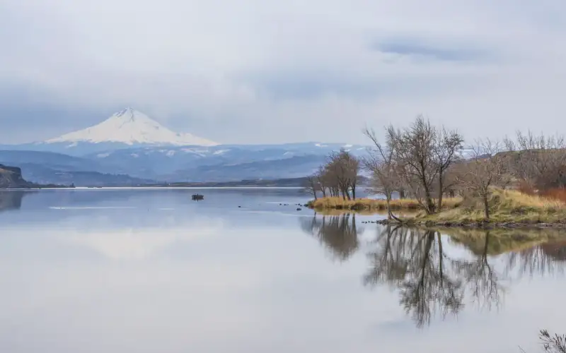 View of Mt Hood from Avery Park on Lake Celilo