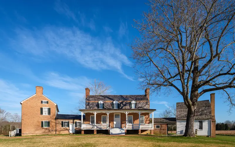 5 part Mansion at Haberdeventure