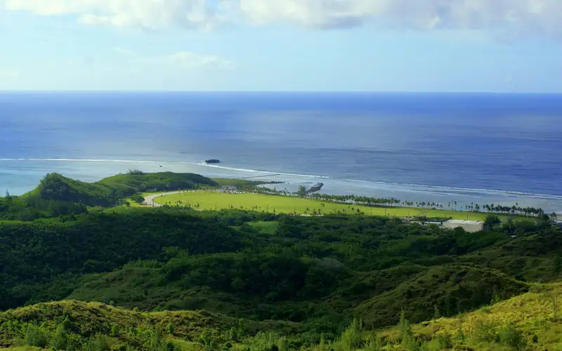 Mountain view down toward beach.